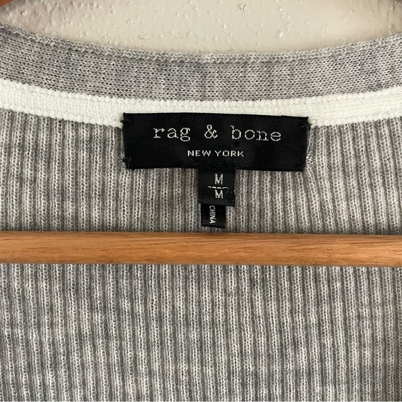 rag & bone | 100% Cashmere Button Down Ribbed Grey Cardigan - Picture 5 of 8